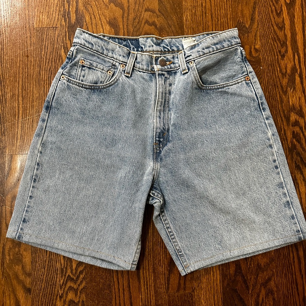 Levi’s 561 High Waist Cut off Shorts - Size 10